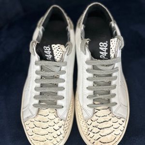 P448 John Snakeskin Leather Sneakers